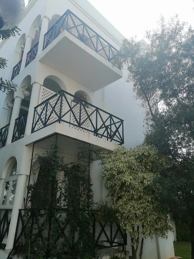 Tavira Garden Hotel 0*,